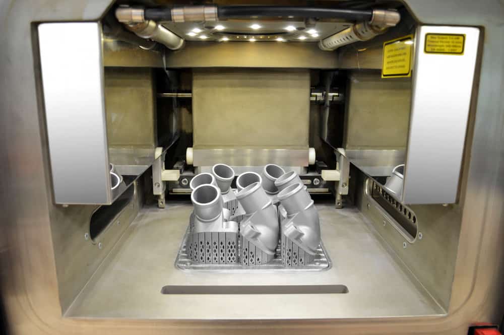  Mercedes-Benz has successfully produced a 3D printed thermostat cover. 