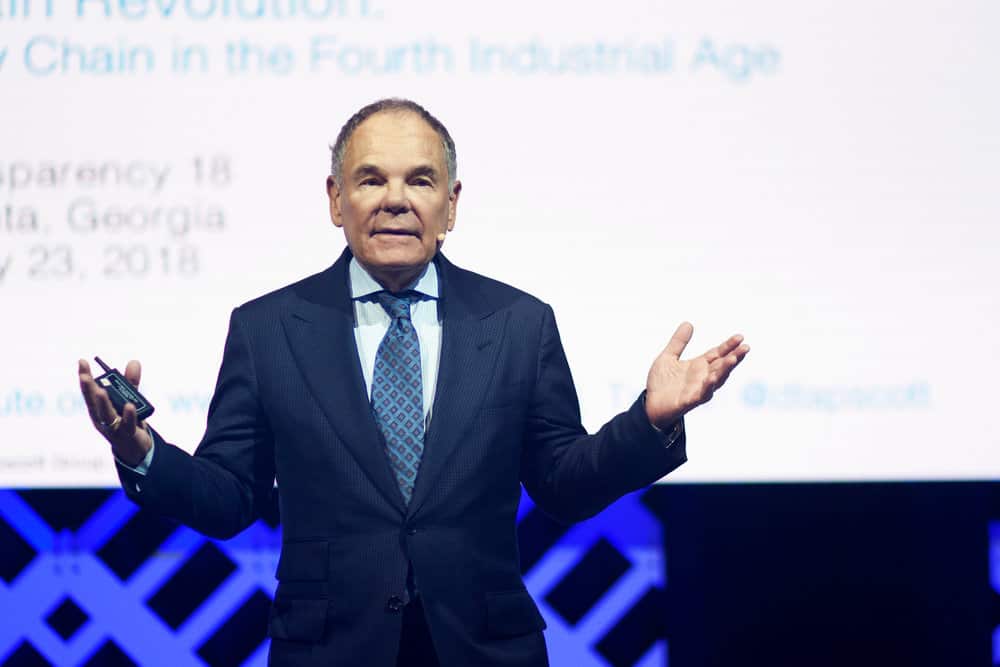  Don Tapscott delivers a keynote at Transparency18. ( Photo: FreightWaves ) 