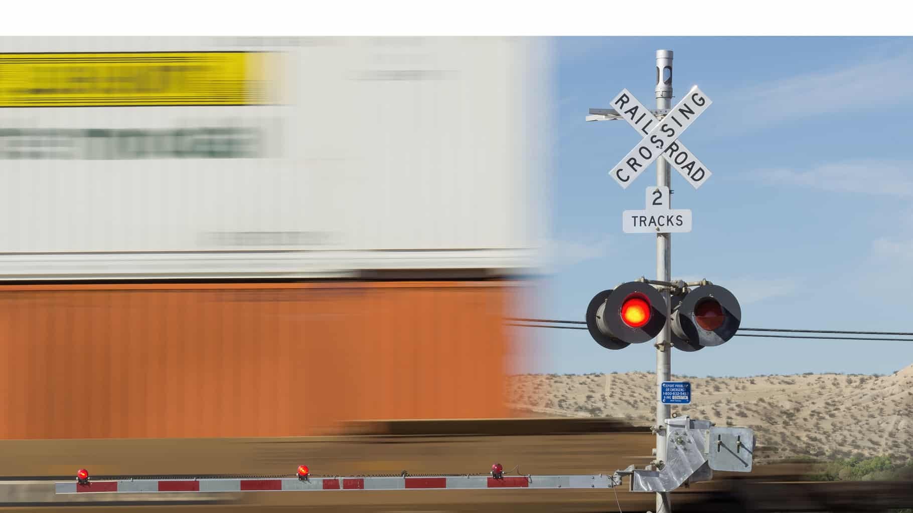 Rail crossing. Change trains. Rail crossing. Usa crossing. Жд переезд канада.