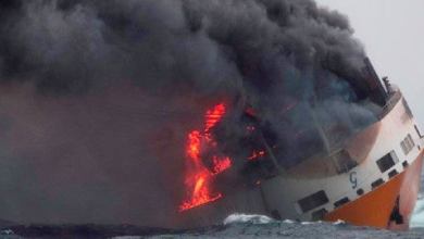 3_14_fire_ship
