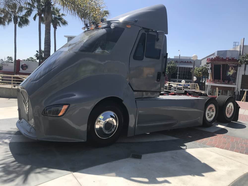  The Xos battery-electric truck, on display outside the Long Beach Convention center. ( Image: Linda Baker)  