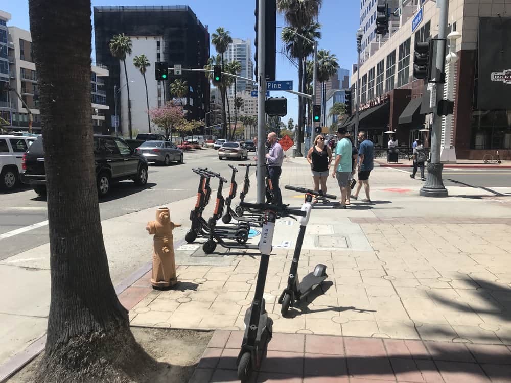  Electric scooters in Long Beach, California. ( Image: Linda Baker ) 