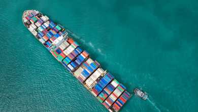Trade wars and economic downturns among top supply chain risks (Photo: Shutterstock)