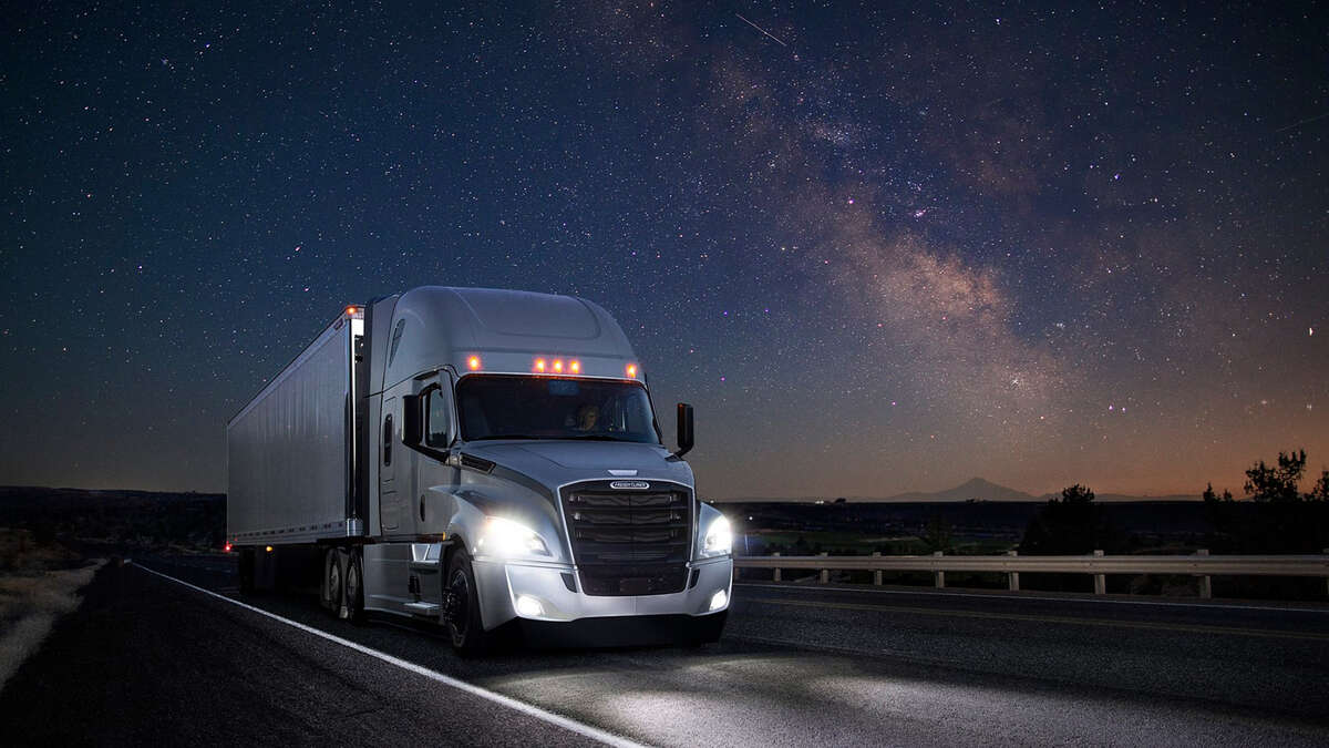The Future is Here: The 2024 Premium Freightliner Cascadia