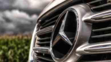 Mercedes-Benz collaborates on blockchain-based used car management platform (Photo: Pexels)