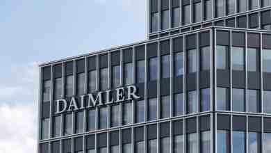 Daimler is laying off over 1,000 workers to save money amidst auto sector slowdown (Photo: Shutterstock)