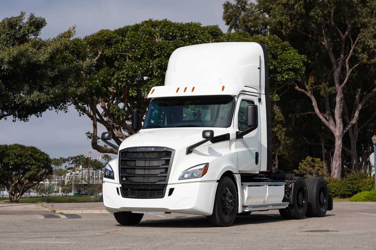 www.freightwaves.com