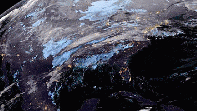 Satellite animation of the lower 48 states.