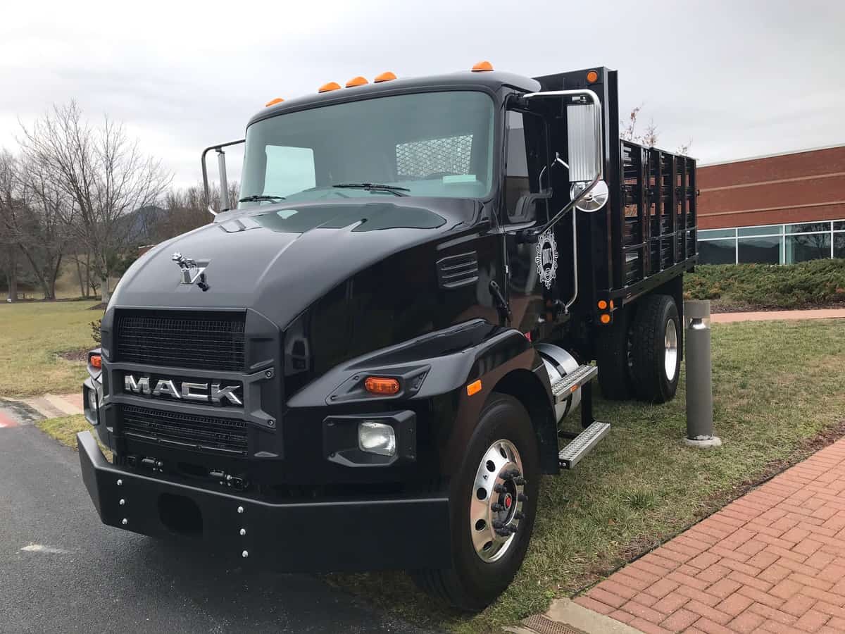 Mack medium duty truck