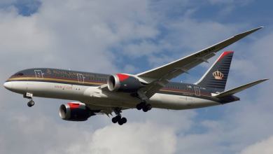 Royal Jordanian airliner on approach