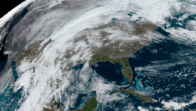 Satellite animation of lower 48 states.