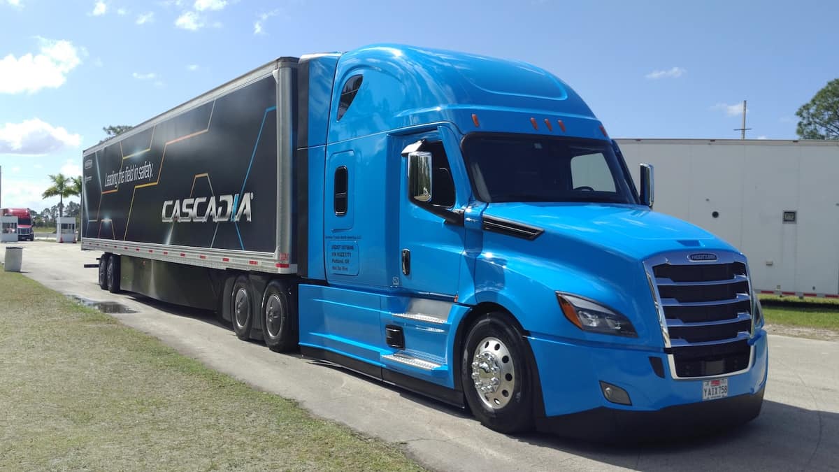 Freightliner Cascadia test drive: The star continues to shine