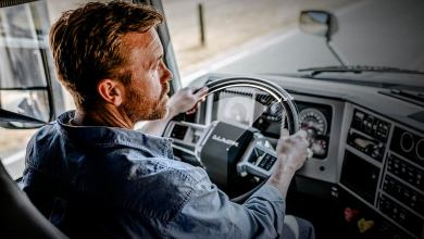 Mack Trucks Command Steer