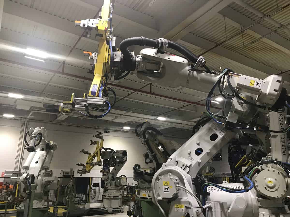 Volvo plant robots