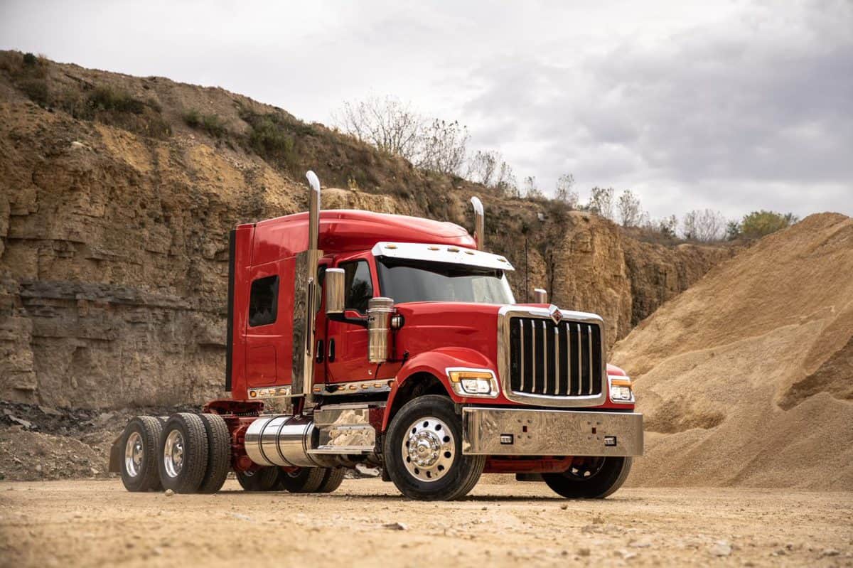 International HX strengthens and improves on another Navistar cab