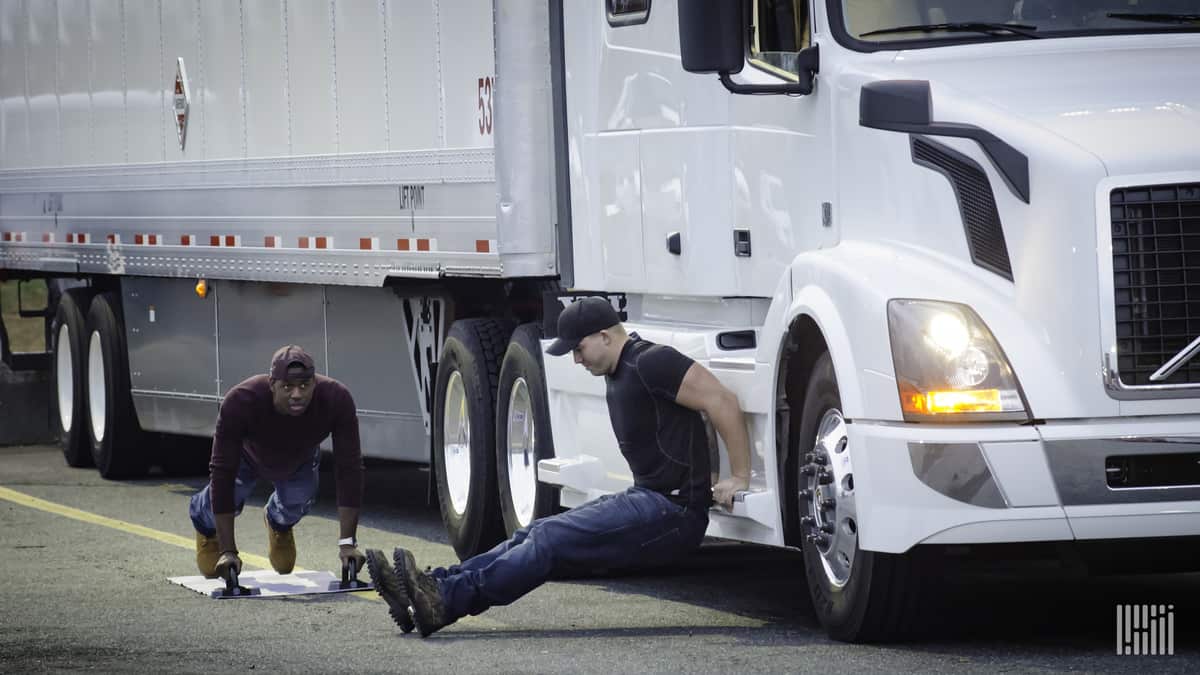 Here are 10 exercises for truckers.