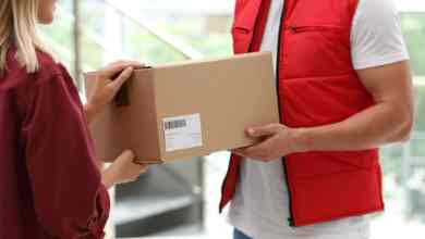 E-commerce carbon offset program