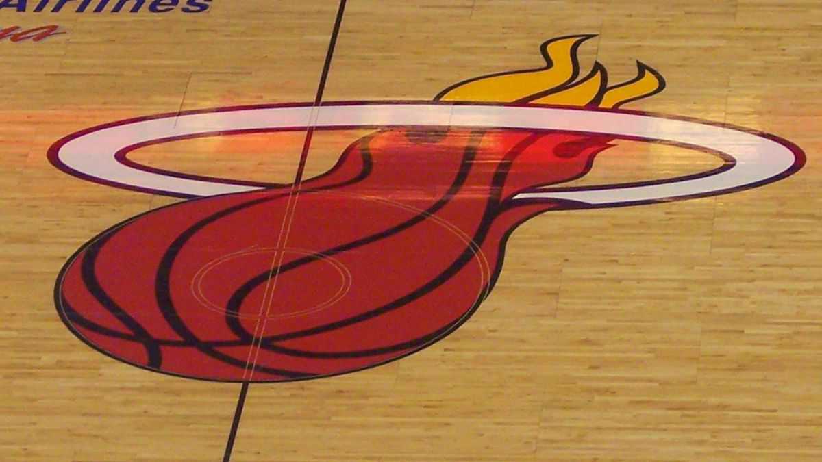 Miami Heat logo at center court.