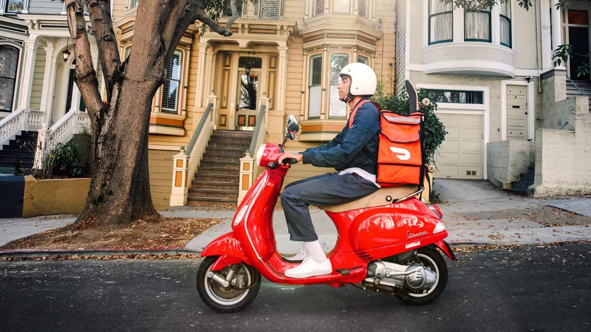 DoorDash adds new fees as municipalities cap charges