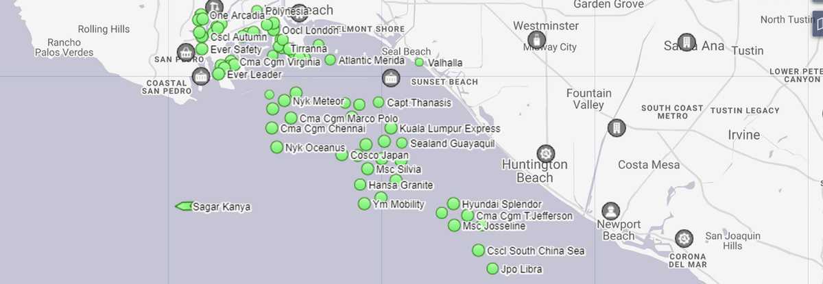 container ships map