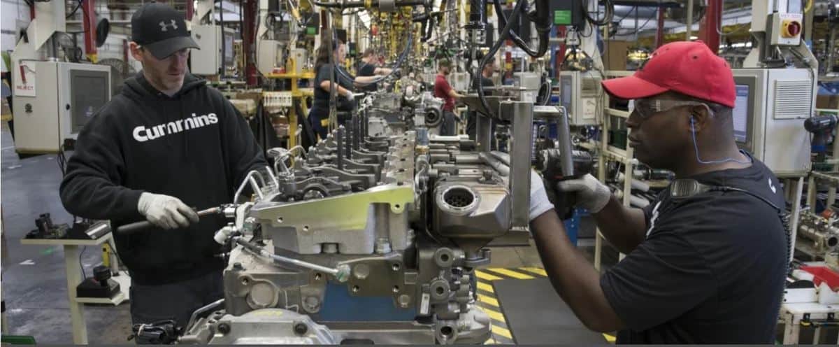 Employees on the line at a Cummins manufacturing facility. (Photo: Cummins)