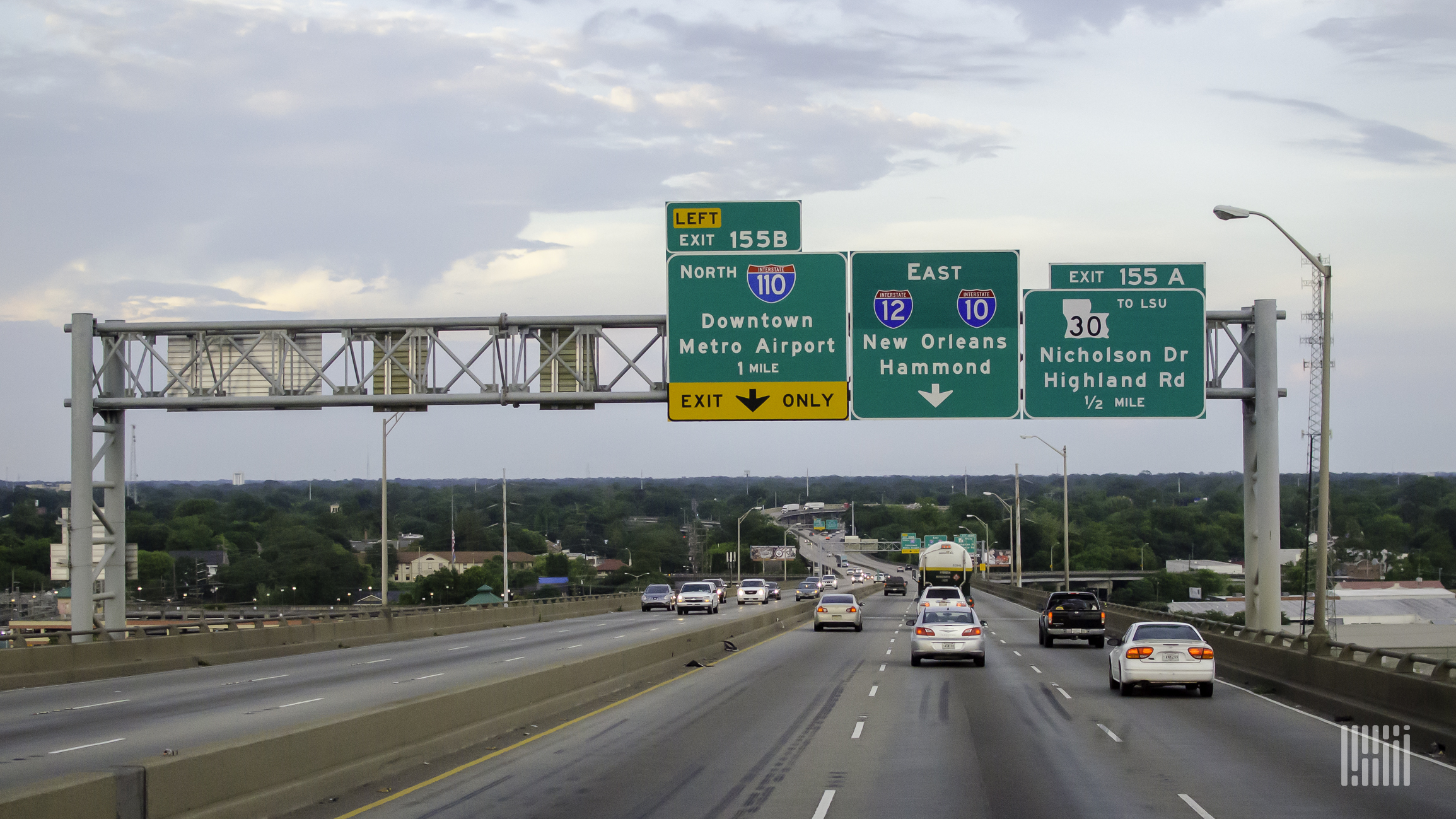 Cars and trucks on Interstate 10 in Baton Rouge, Louisiana.