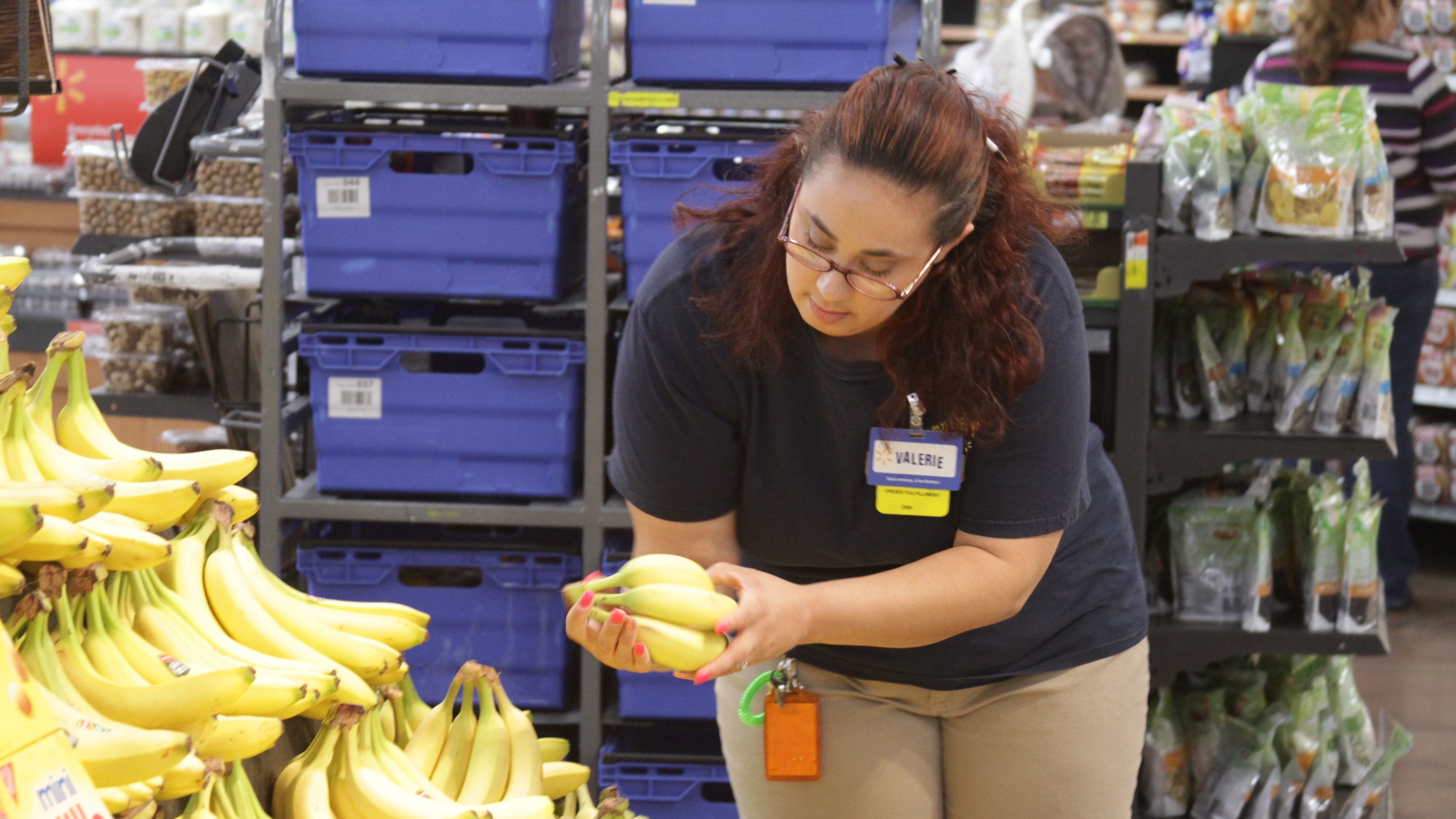 Walmart dominates online grocery market