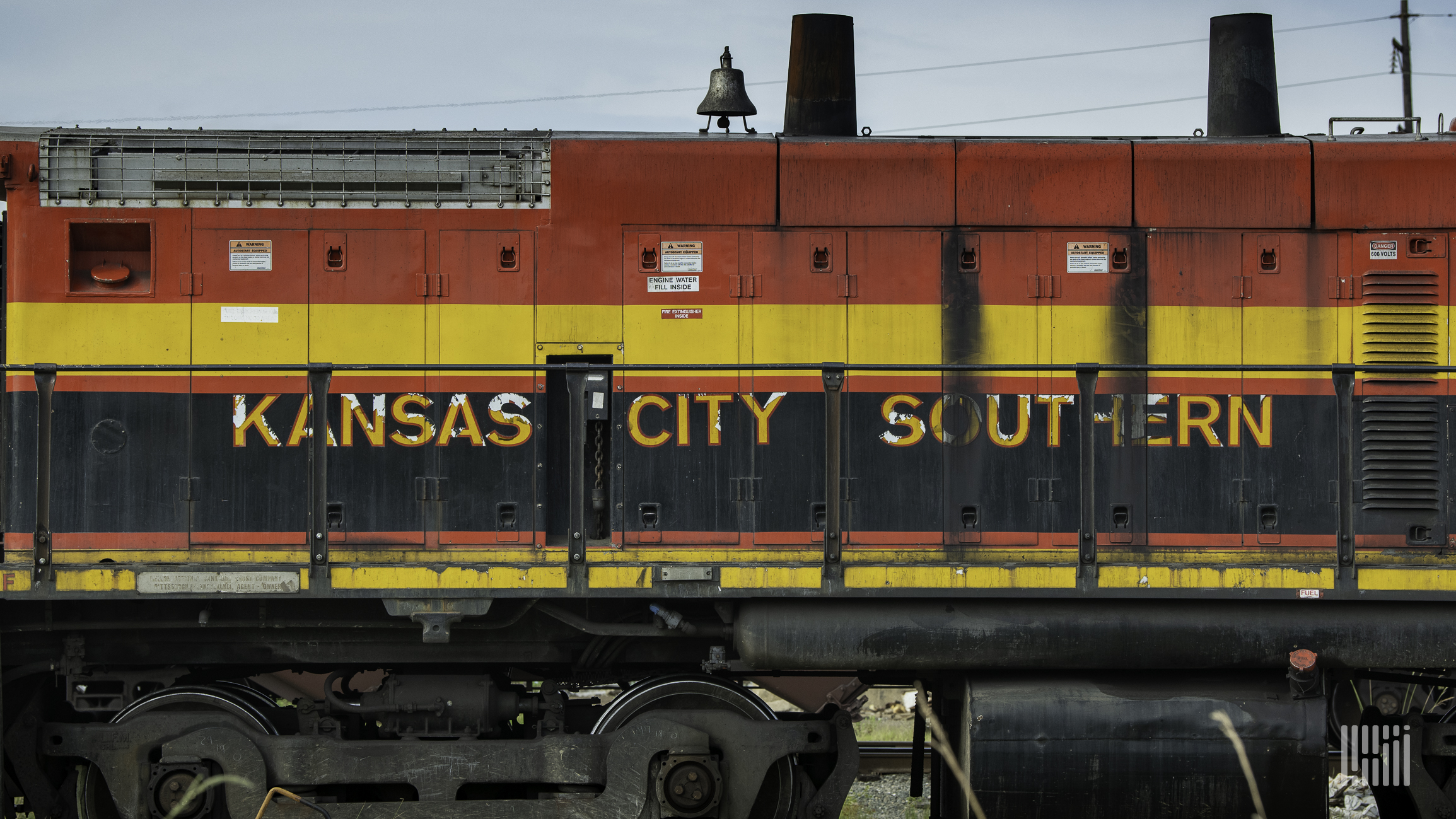 A photograph of a Kansas City Southern train.