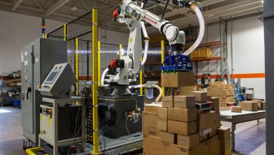 Honeywell launches a new robot to automate case pickind and reduce warehouse injuries while boosting efficiency