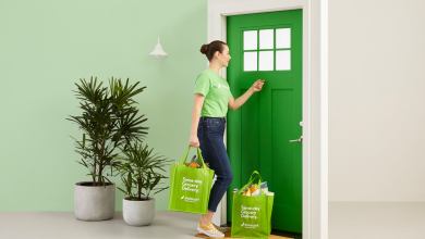 Instacart drivers shoppers workers stage strike for better working conditions