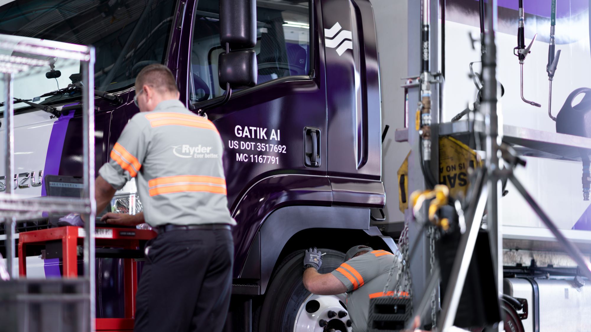 Embark Trucks tallies 14,200 prelaunch reservations for driverless software  - FreightWaves