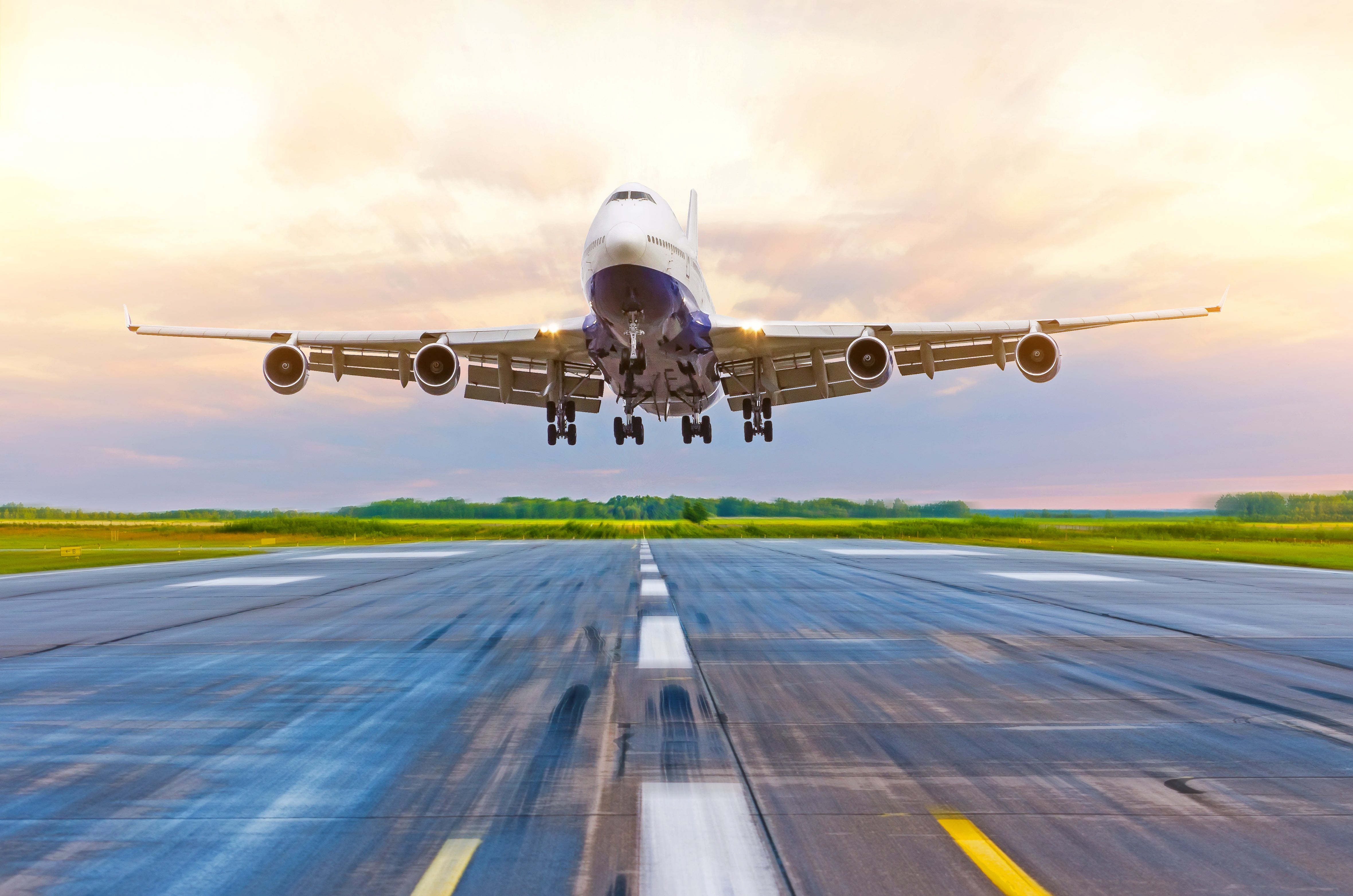 Do airports clean runways?