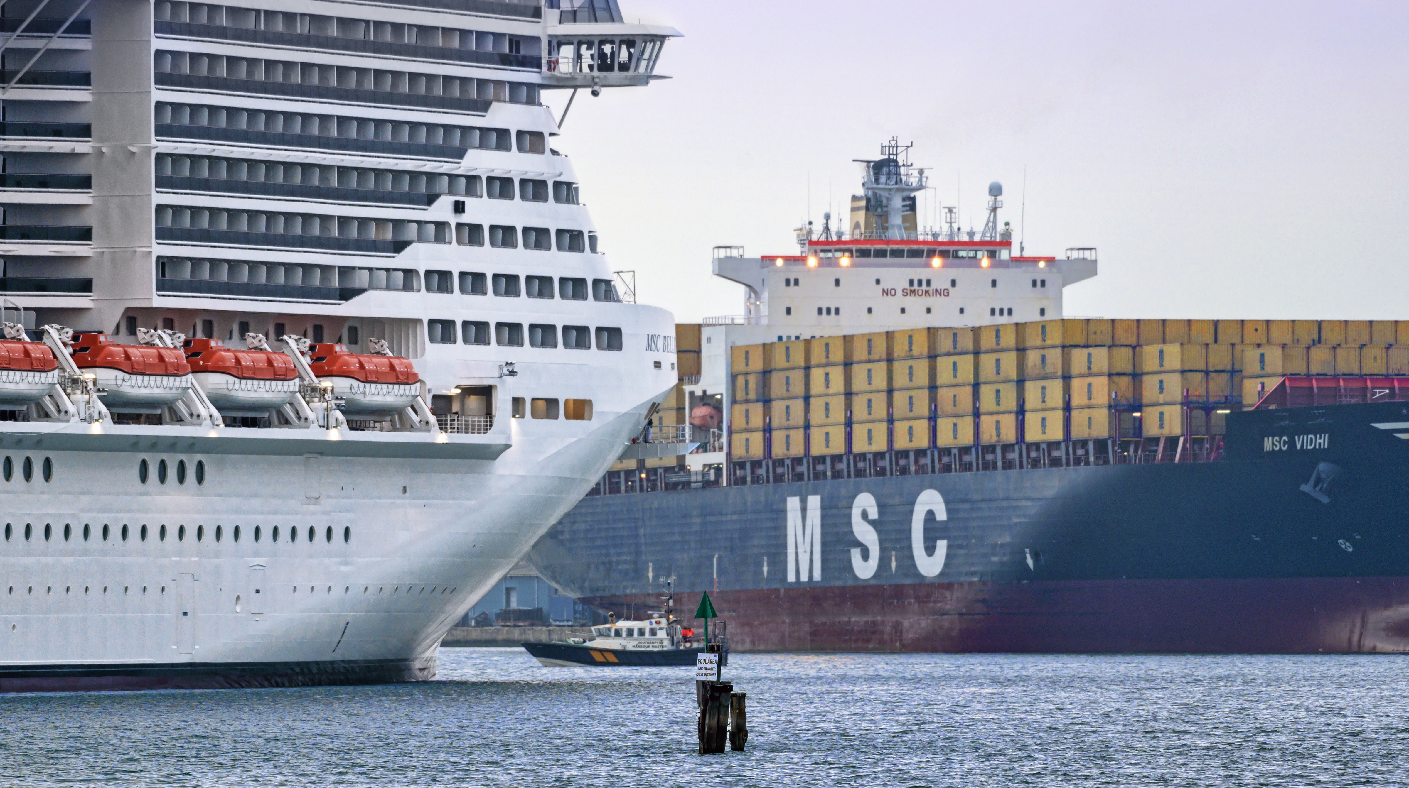 MSC-Belissima-cruise-and-container-ship2