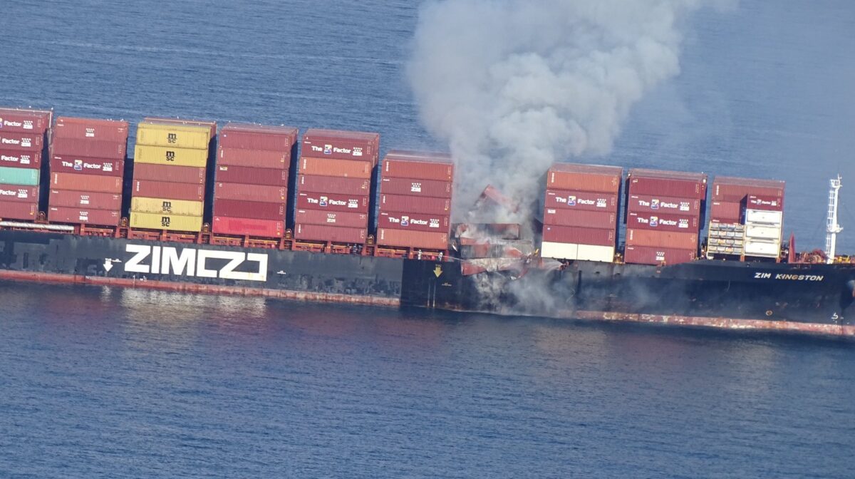  Container ship Zim Kingston on fire