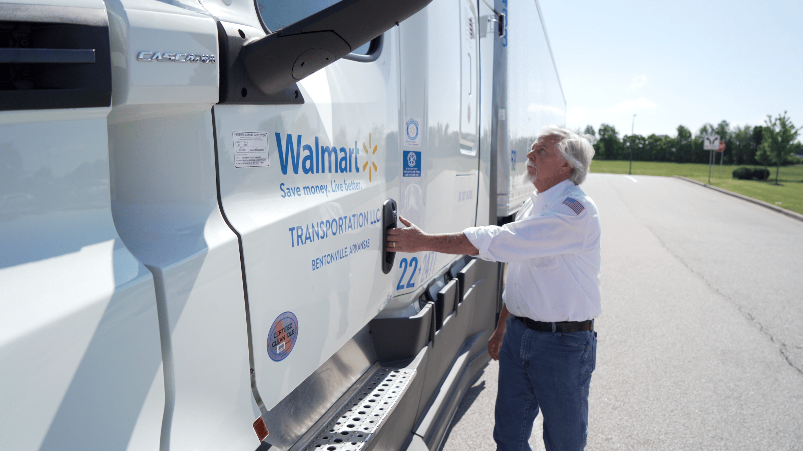 Walmart partners with Platform Science for improved driver workflow ...