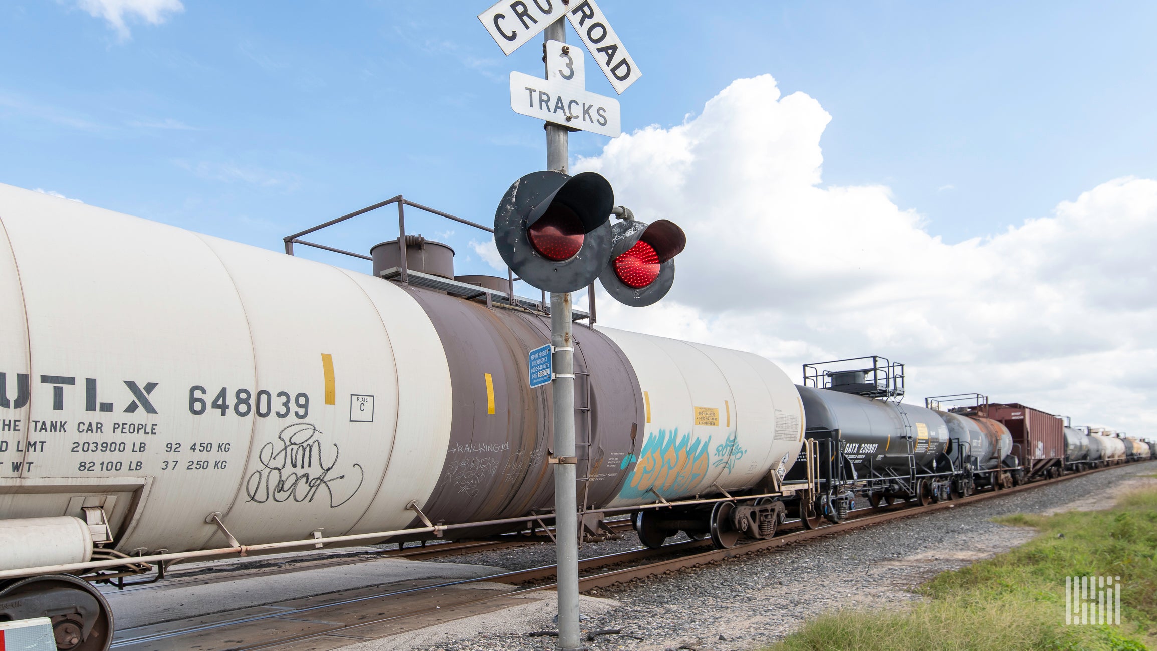 A major chemical producer supports the proposed UP-NS merger. (Photo: FreightWaves/Jim Allen)