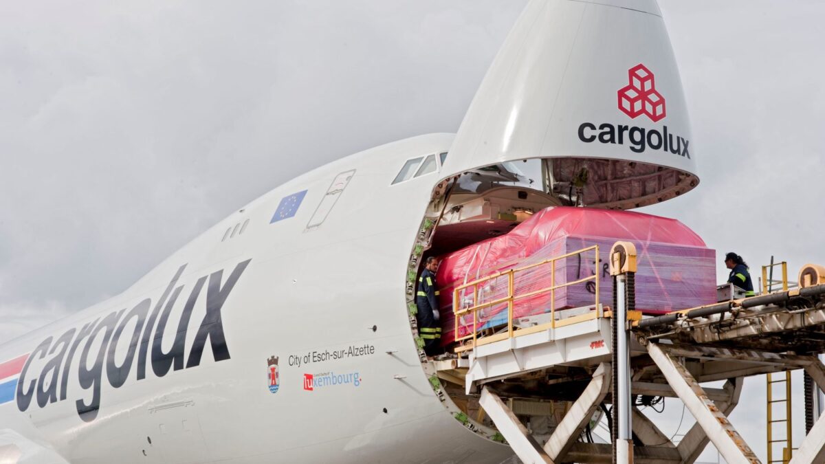 Kuehne+Nagel receives its first Boeing 747-8 Freighter “Inspire