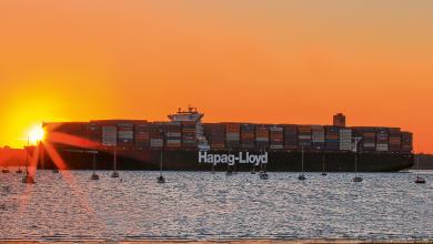a photo of a Hapag-Lloyd ship