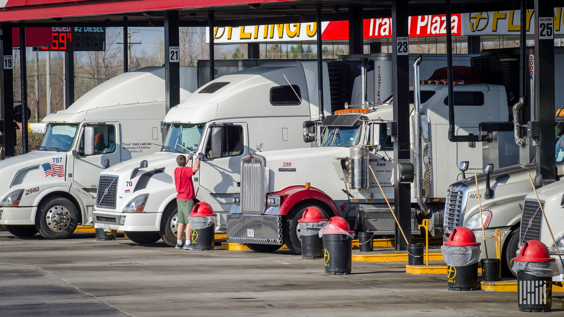 Trucking bloodbath hurts fleets large and small - FreightWaves