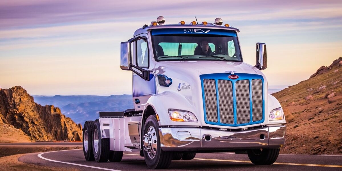 Tortoise and hare approaches to electric trucks - FreightWaves
