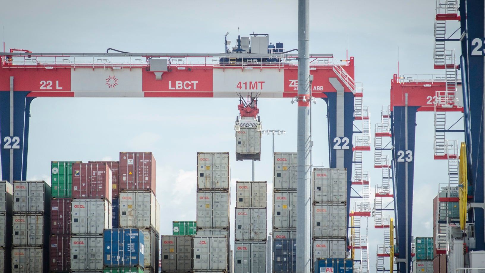 Asia-U.S. ocean freight rates give up 2026 gains - FreightWaves
