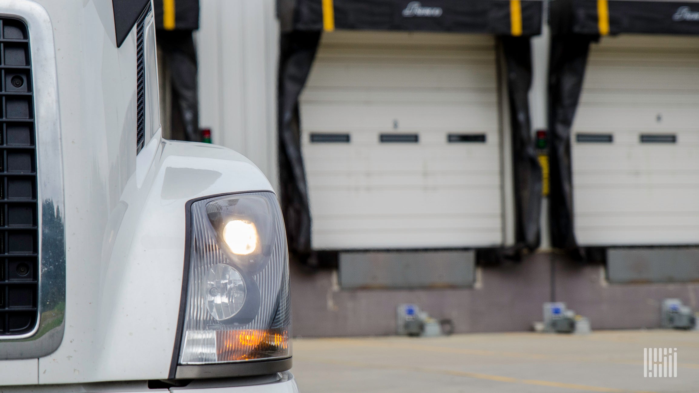 FMCSA details new truck driver detention time survey