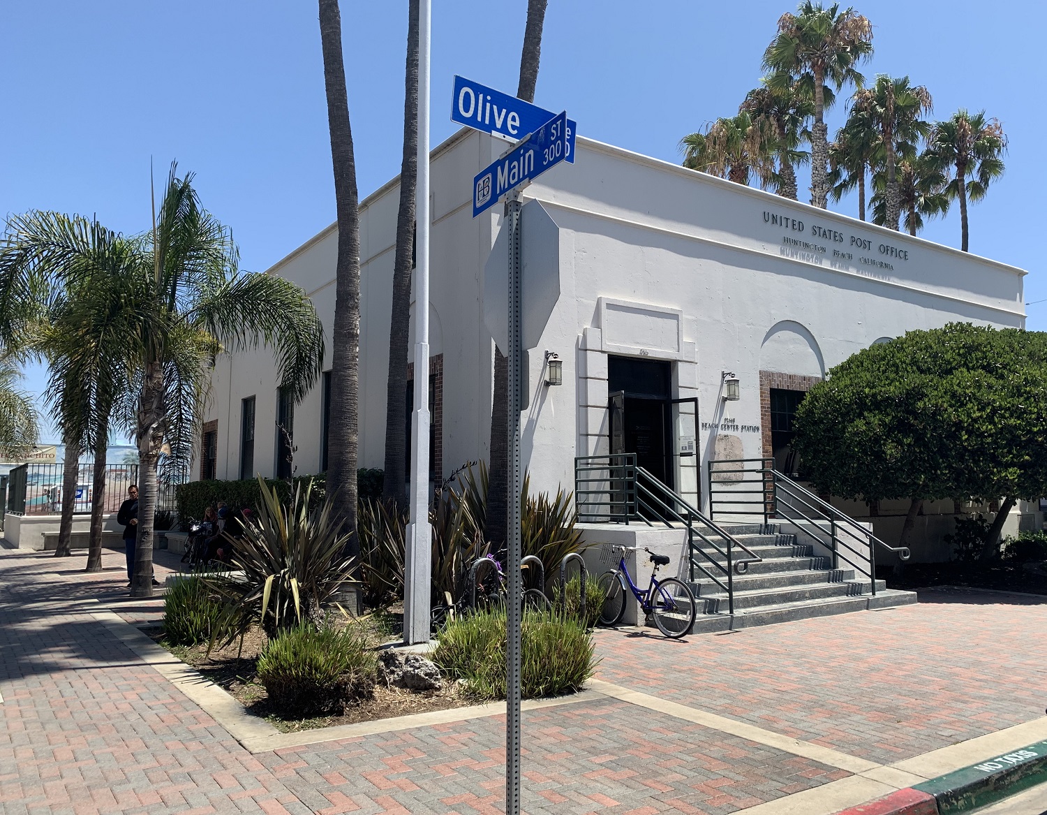 Huntington Beach Post Office
