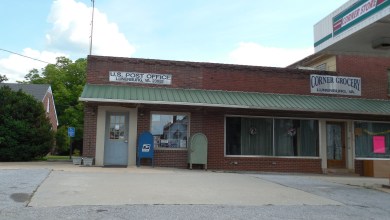 Lunenburg Post Office