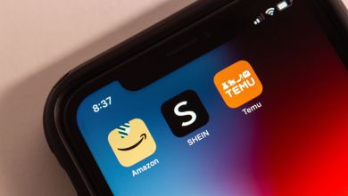 Phone screen showing the Amazon, Shein and Temu apps.
