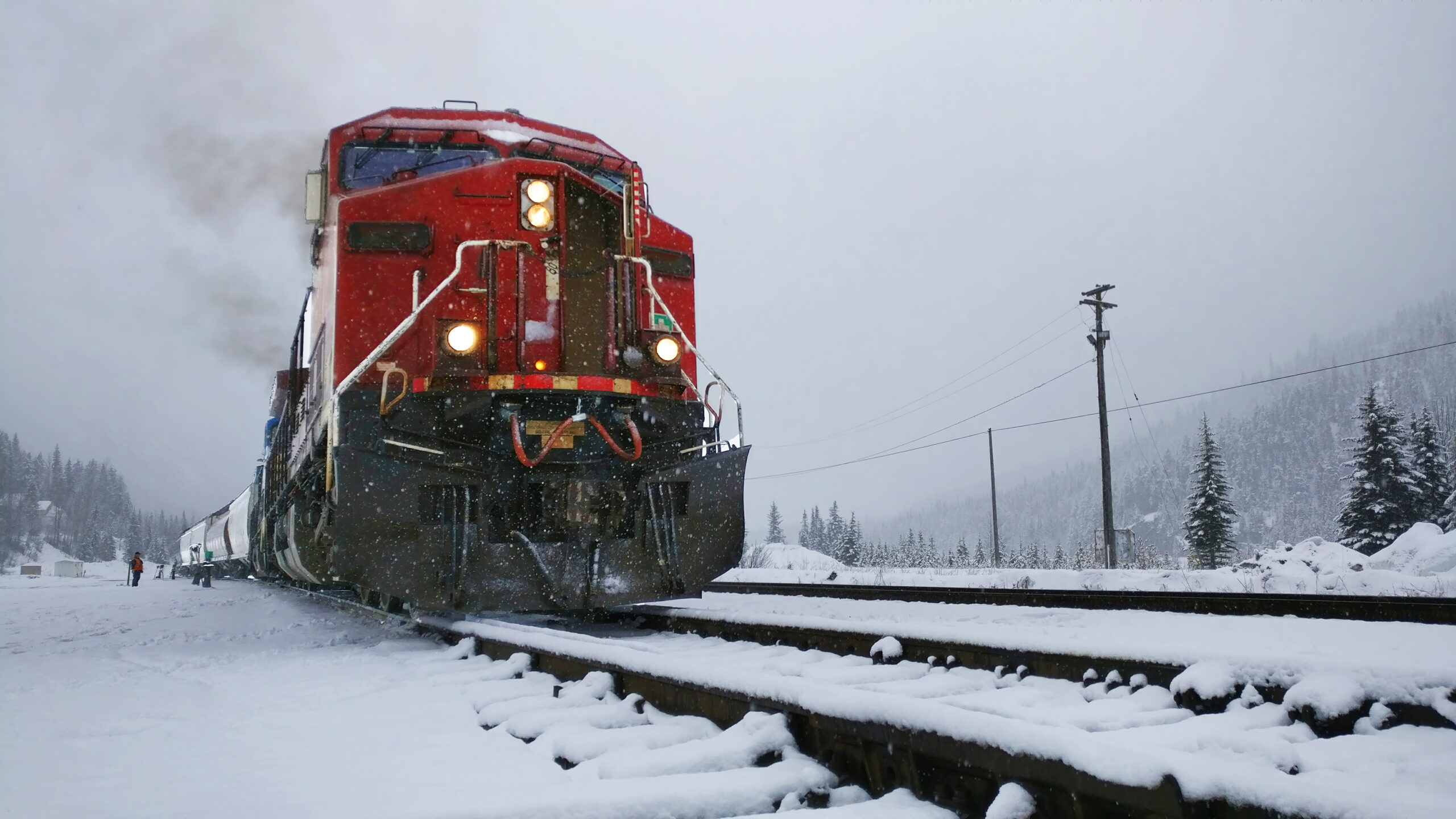 Rail networks brace for severe weather