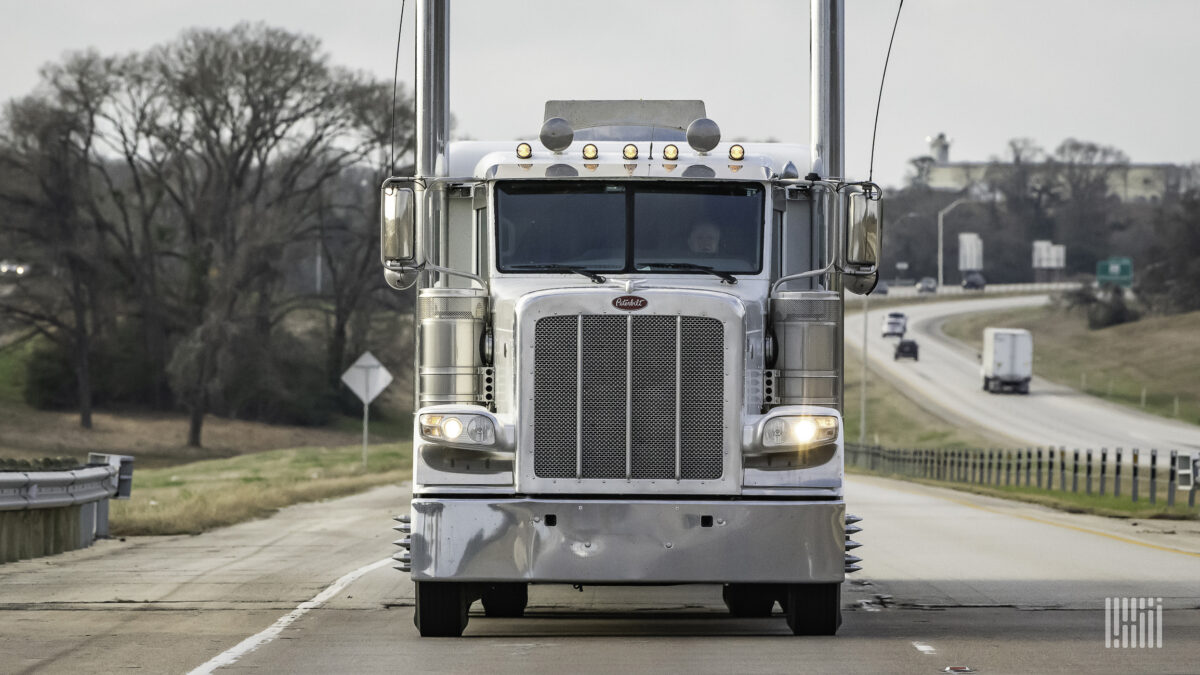 FMCSA finalizes new period for non-domiciled CDLs FMCSA finalizes new period for non-domiciled CDLs