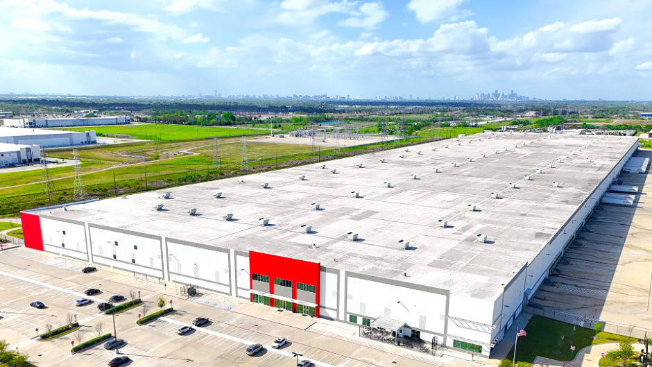 Target opens $265M Houston logistics facility, adds 185 jobs 