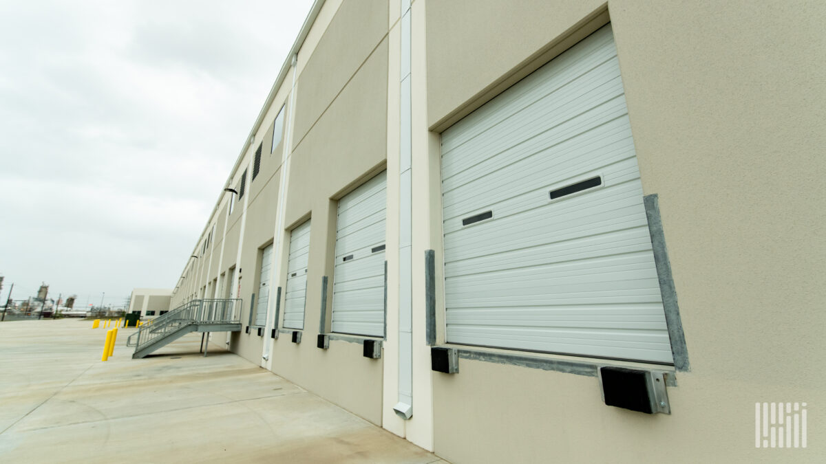 Apollo affiliate raises $1.4B for logistics real estate fund