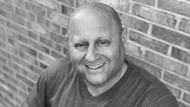 Portrait of Alan Adler, award-winning journalist who worked at FreightWaves, the AP and Detroit Free Press
